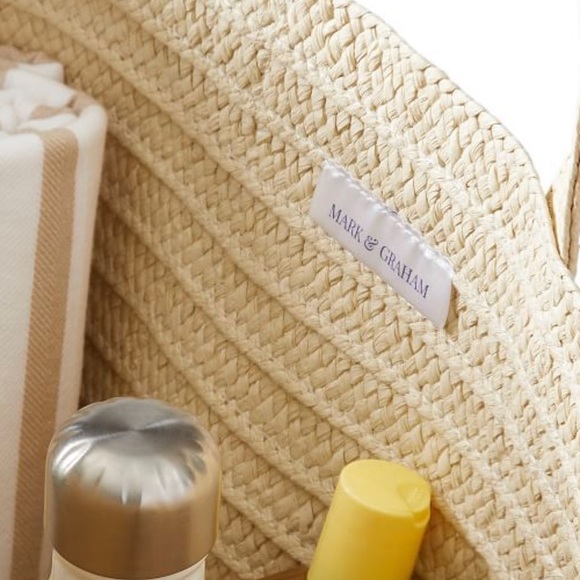 Mark and Graham oversized tote bag - Picture 2 of 8